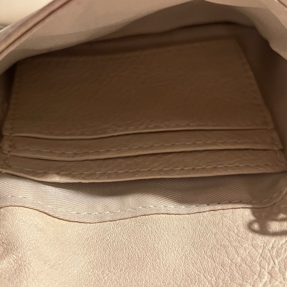 Faux Leather Cream purse with gold chain strap - Picture 6 of 6